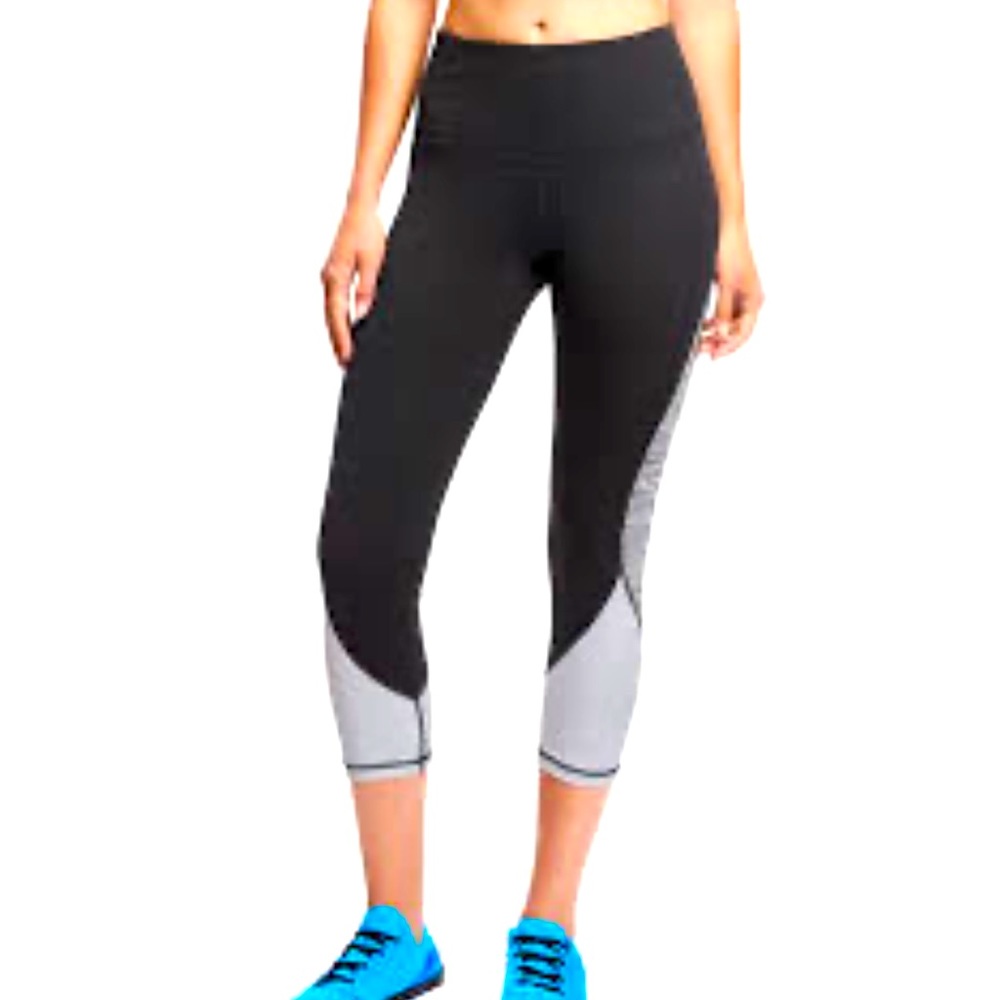 Old Navy Active Go-Dry Cropped Compression Leggings Black, White, Gray